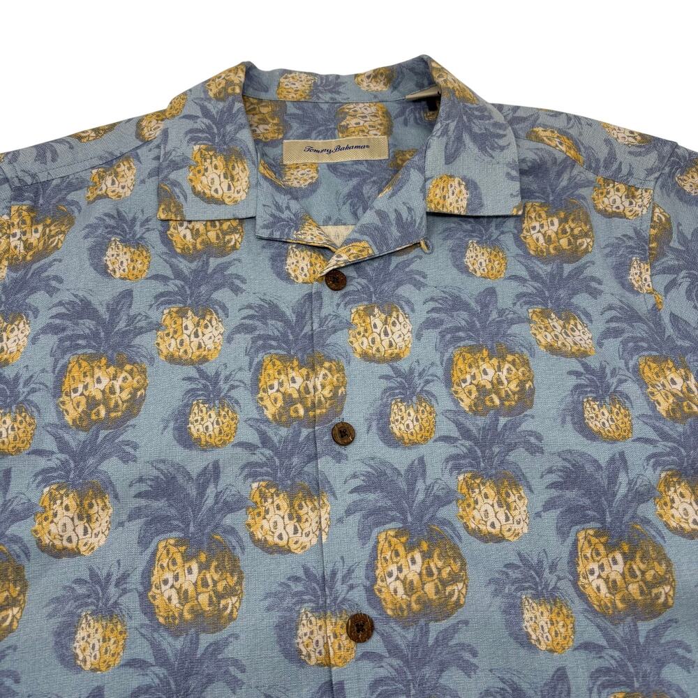 Tommy Bahama Small Blue Pineapple‎ Pattern Silk Hawaiian S/S Button Up Shirt